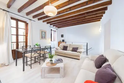 Casa Mercat - Apartment for couples in Pollença. Free WiFi