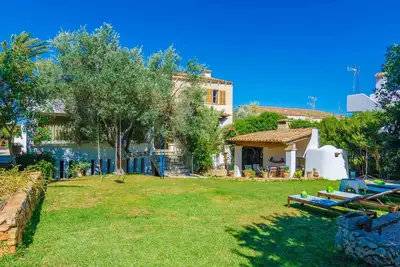 Image de Can Boira - Chalet with private garden in Porto Colom. Free WiFi