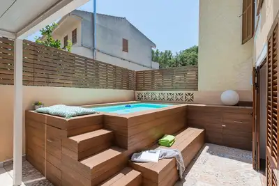 Image de Ca Na Fina - Chalet with terrace in Port d'AlcĂşdia. Free WiFi