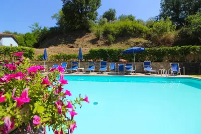 Image de Bel appartement pour 3 personnes avec Wifi, piscine, Tv, animaux admis et parking
