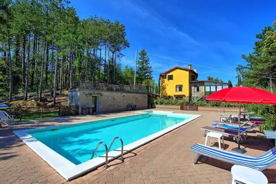 Image de Maison de vacances privée avec piscine privée, Wifi, Tv, balcon, vue panoramique, près de Arezzo