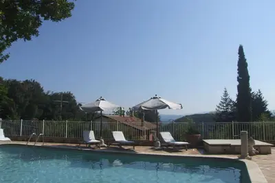 Image de Bel appartement pour 4 personnes avec piscine, Wifi, Tv, patio et parking