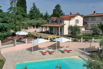 Image de Magnifique maison de vacances privée avec climatisation, Wifi, piscine privée, Tv, terrasse