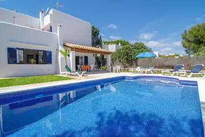 Image de Villa Cala Esmeralda - Villa with private pool in Cala d'Or. Free WiFi