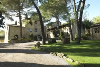 Image de Bel appartement dans une maison de vacances avec piscine, Tv, patio, animaux admis et parking