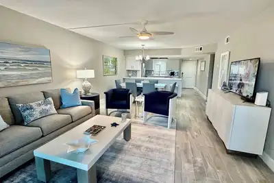 Image de Vous cherchez une retraite sur le front du Golfe? C'est la bonne! Réservez vos vacances et commencez à rêver de Sanibel!