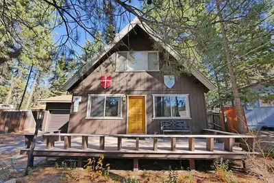 Cabine Tahoe améliorée - Près du paradis, grande cour clôturée et bain à remous privé - 3542b ~