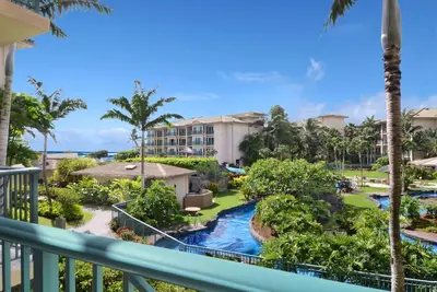 Image de Waipouli Beach Resort Gorgeous Luxury Ocean View Condo! Sleeps 8!