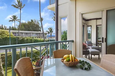 Image de Waipouli Beach Resort! Luxury Mountain & Peek Ocean Ac Pool