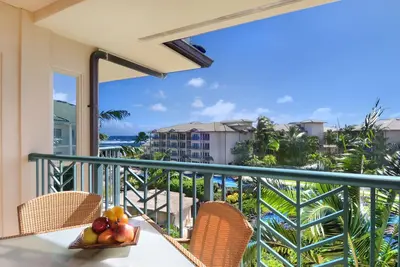 Image de Waipouli Beach Resort Penthouse Exquisite Ocean & Pool View Condo!