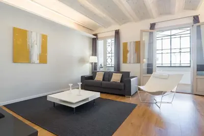 Image de 941 Las Ramblas Cozy Flat Vii