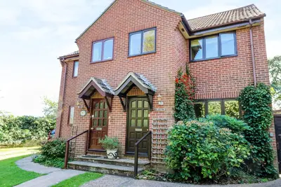 Image de FieldSide, pet friendly, avec un jardin à Totland, Ref 948494