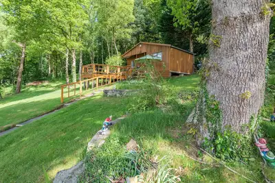 Image de Bluebell Cottage, Maenan