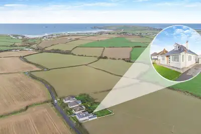 Image de Two Stiles - Trois Chambres Maison, Couchages 6