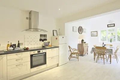 Image de Wolsey Cottage - Deux Chambres Maison, Couchages 4