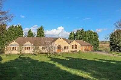 Manoir, Chesterfield
