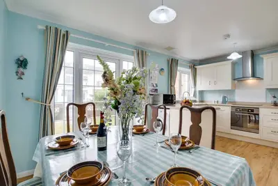 Image de The Moorings - Trois Chambres Maison, Couchages 5