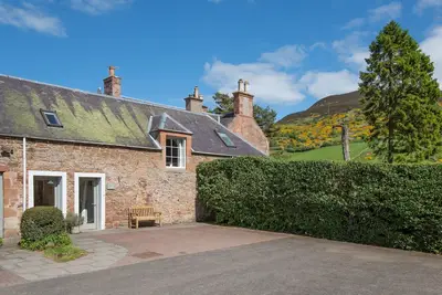 Image de Eildon Holiday Cottages - The Granary - confortable chalet de niveau sup��rieur - 4 personnes - à deux minutes de Melros