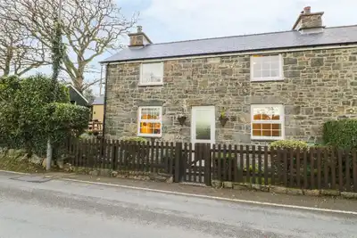 Image de Llwyn Celyn, Brithdir