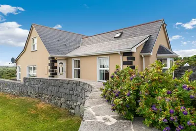 Image de Cottage 207 - Ballyconneely - peut accueillir 8 personnes dans 4 chambres