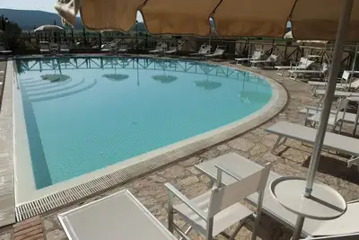 Image de Confortable appartement pour 4 personnes avec piscine, Tv, vue panoramique et parking