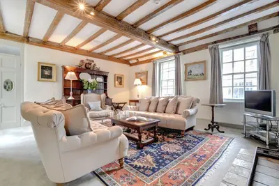 Image de 1 Queen Street - Cinq Chambres Maison, Couchages 6