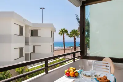 Image de Beachfront Siesta 21  by VillaGranCanaria