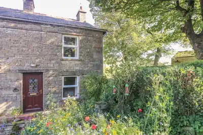 Image de Sycamore Cottage, pet friendly, avec un jardin à Hawes, Réf 811