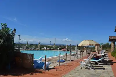 Image de Joli appartement pour 4 personnes avec piscine, climatisation, Tv, vue panoramique et parking