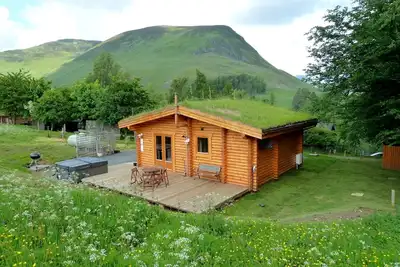 Image de Log Cabin avec bain à remous et sauna pour 2/3 | Dans le parc national de Cairngorm | Superbes vues
