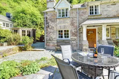 Image de Alice's Cottage - Deux Chambres Maison, Couchages 4