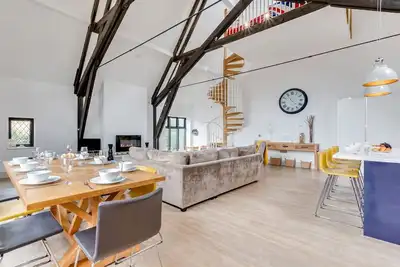 Image de The Courthouse - Quatre Chambres Maison, Couchages 8