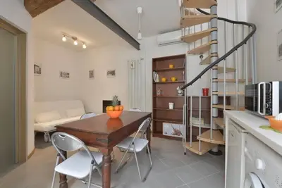 Image de Ur-Nest Massarenti 2