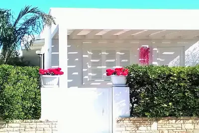 Image de villa gio Torre Suda à 50 mètres de la mer près des plages de Gallipoli et de torre san giovann