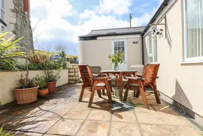 Image de Mynheer Farm Bowji, Redruth