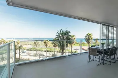 Image de 569 - Beach Apartment w/Pool V