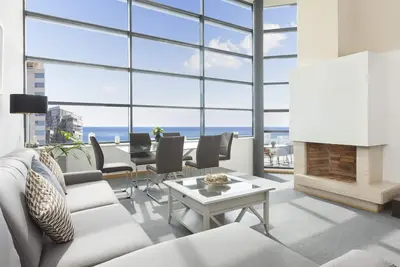Image de 252 Exclusive Beachfront Penthouse w\/ Pool I