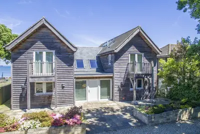 Image de Beach Side - une maison qui dort 6 + 2 invités dans 4 chambres