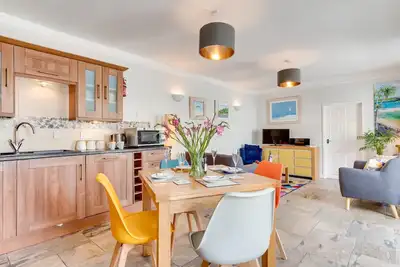 Image de Pebbles, Marazion - Deux Chambres Appartement, Couchages 4