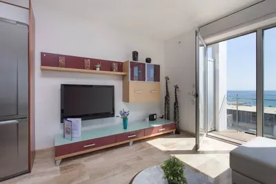 1226 - Beach Duplex Views Apartment