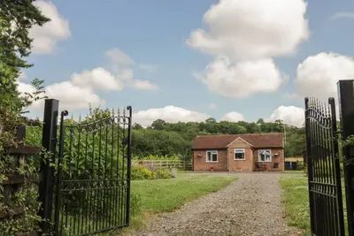 Image de Pelouse Cottage, romantique à Ashleworth, Ref 936440