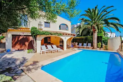Image de Sola - charmante maison de vacances, avec jardin et piscine privée Benissa