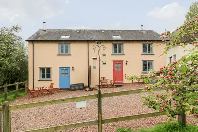 Image de Apple Cottage, CRÉDITON