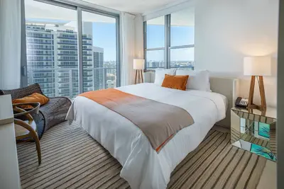 Image de Luxurios 2b / 2b Condo Beachfront Building