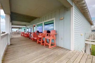 Image de Charmante propriété de 5 chambres et 3 salles de bain en bord de mer - Gypsy Sol