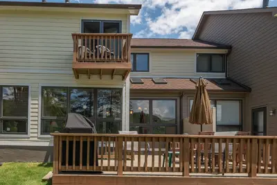 Image de Ski Harbor # 21 - Lotissement au bord du lac dans une grande communauté près de Wisp Resort