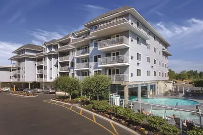 Image de Blaine, Wa: Condo 2 chambres w / cheminée, balcon privé, Resort Pools & More