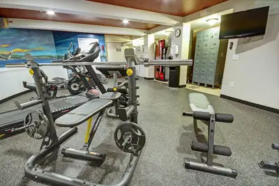 Image de Suite Deluxe Cozy One Bedroom Off Baie de Narragansett avec piscine du complexe et WiFi gratuit