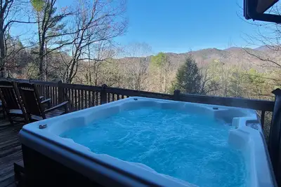 Image de Black Bear Lodge: 3 Br / 2. 5 Ba animaux de compagnie $ 75 Ă Ferguson, pour 6 personnes