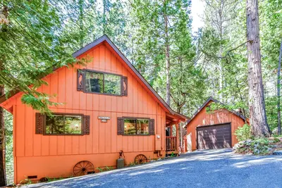 Image de Camerons Catch - ACCÈS Gratuit Aux Lacs Et Aux Loisirs À Pinebrook - Loft 2 Br / 2 Ba Plus - Pet Friendly